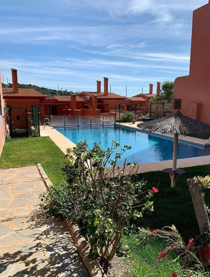 Apartamento Espacioso Muy Tranquilo Con Piscinas Y Jardines Cercano A La Playa Estepona Exterior foto