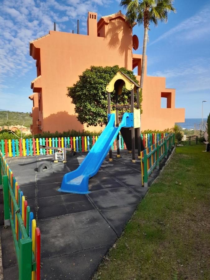 Apartamento Espacioso Muy Tranquilo Con Piscinas Y Jardines Cercano A La Playa Estepona Exterior foto
